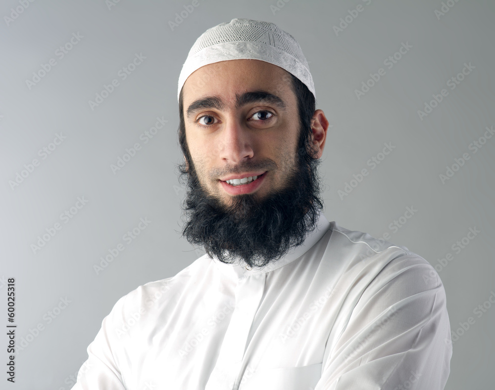 1000_F_60025318_jeZht6tkRBhVLYuXNYZE9MPfLZYpWOF5.jpg