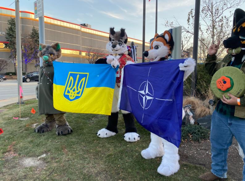hoholfurries.jpg