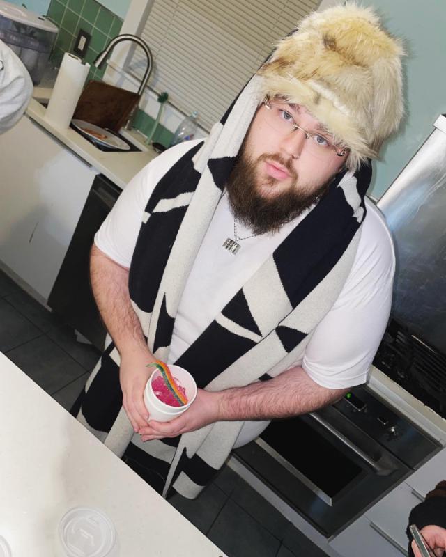 joeyy-w1CdE.jpg