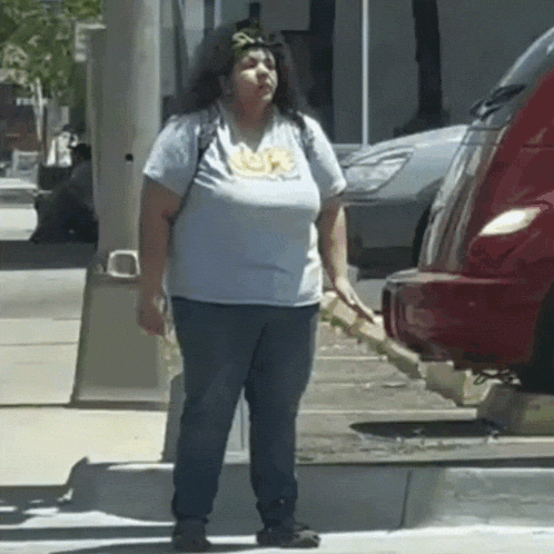 tophiachu-tophia.gif