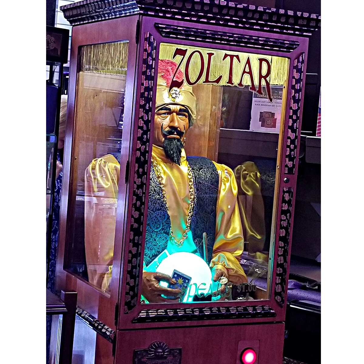 Zoltar-Fortune-Telling-Machine-4.jpg