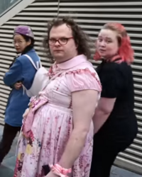 Beautiful_trans_queen.png