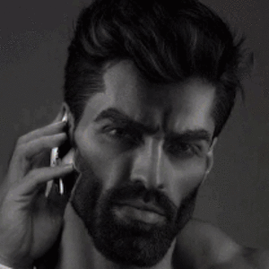 Giga phone