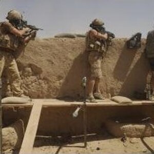soldier_gunners.jpg