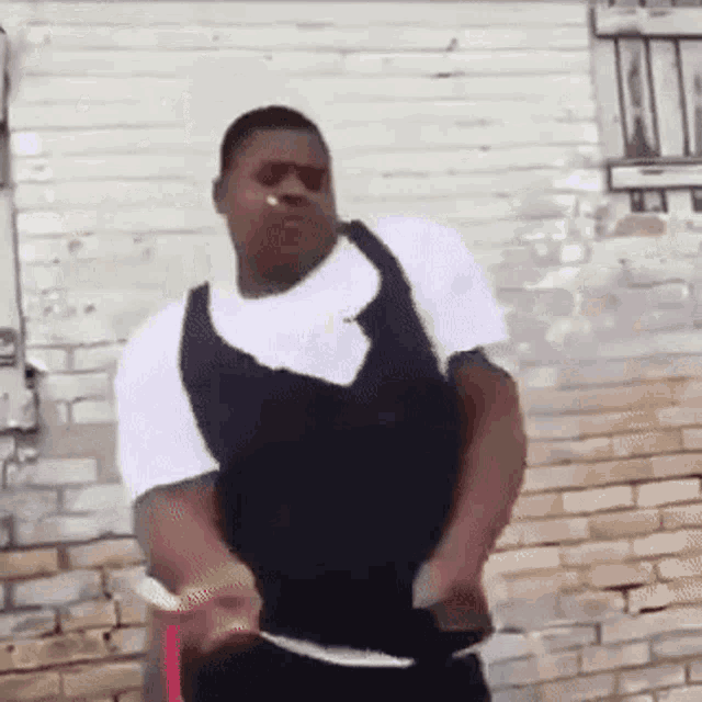 Black Guy Dancing GIFs | Tenor